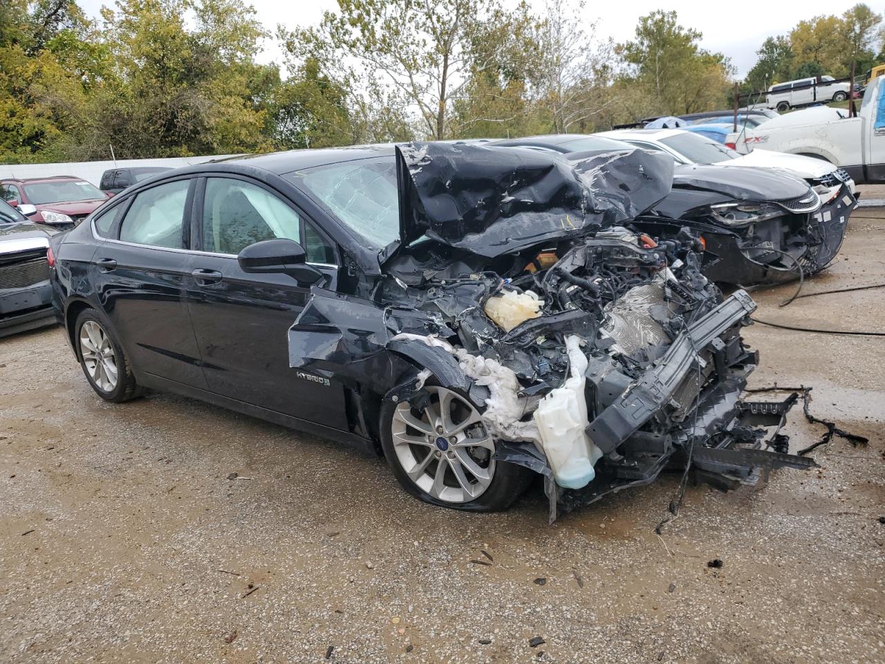 Lot #2555779789 2019 FORD FUSION SE