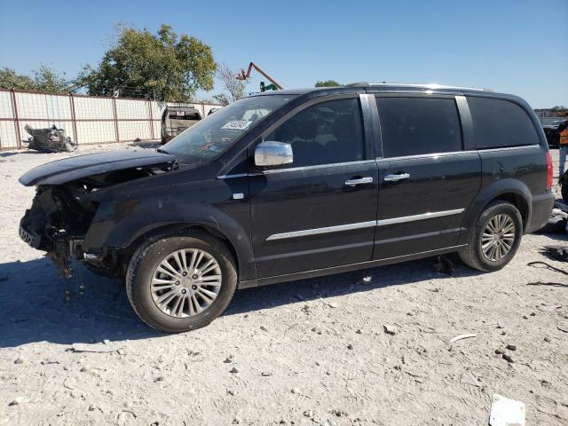 2014 Chrysler Town & Country Touring-L