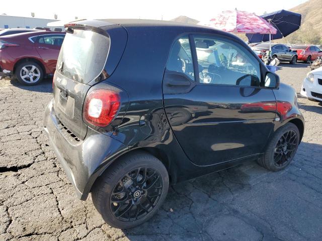 VIN WMEFJ9BA9KK370745 2019 Smart Fortwo no.3