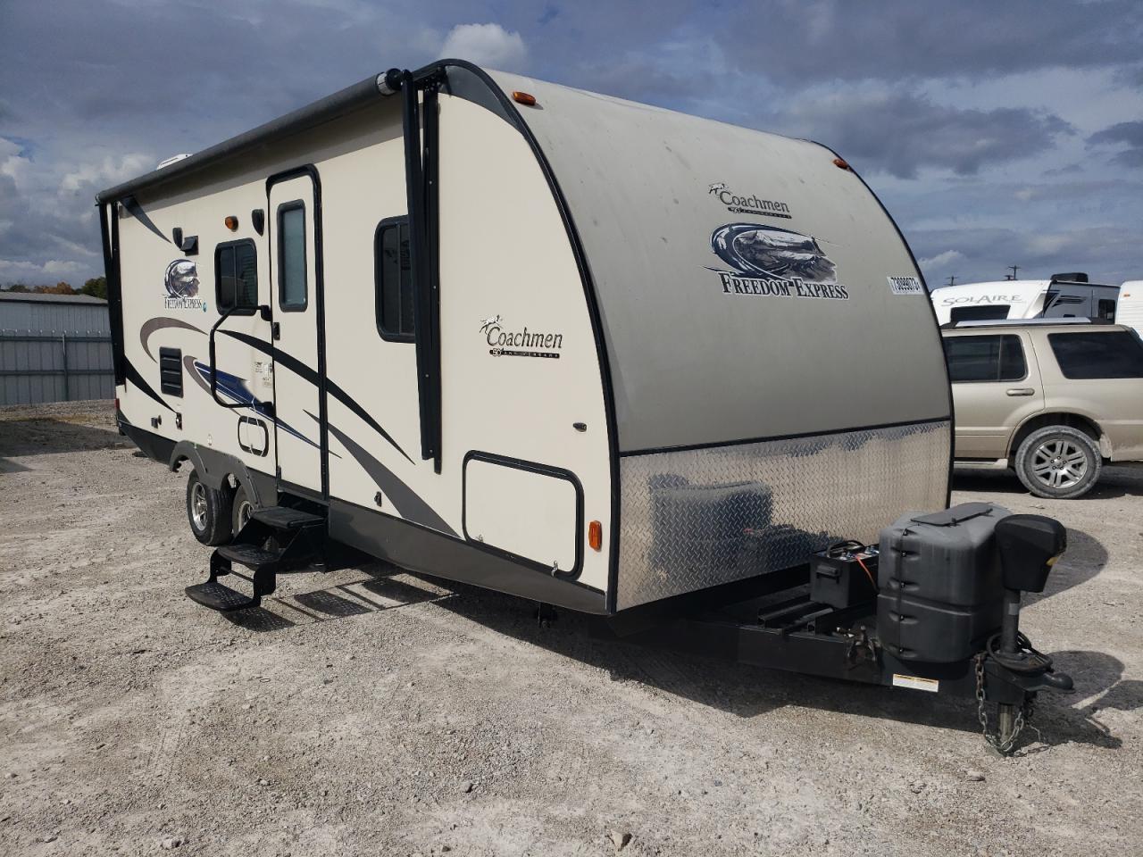 2014 Coachmen Freedom Express 242RBS