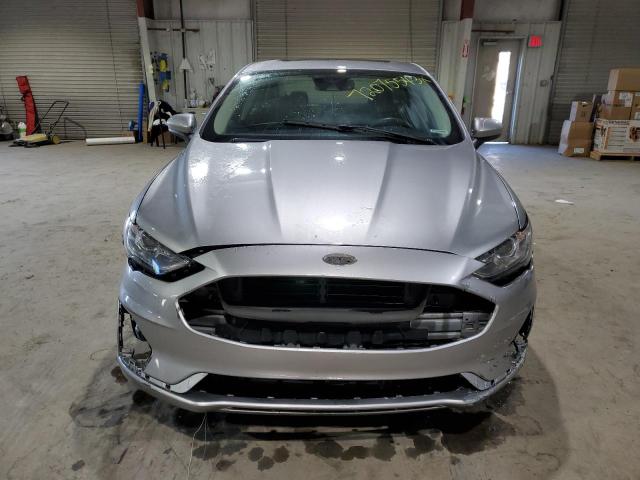 3FA6P0HDXLR172625 Ford Fusion SE 5