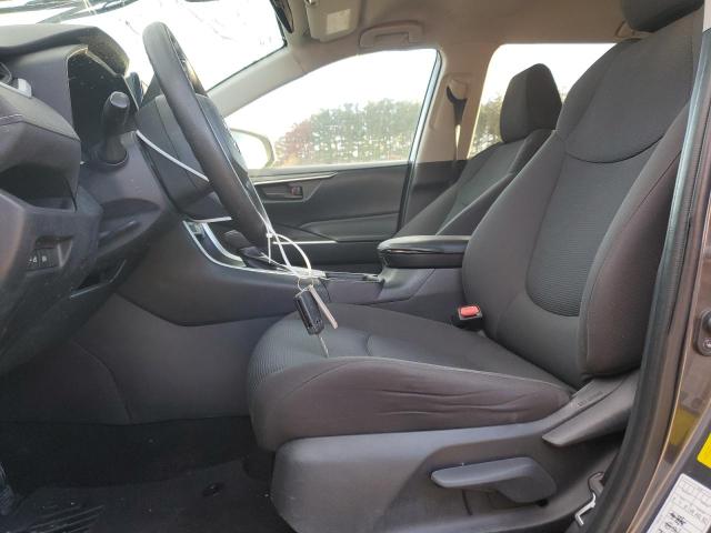 2T3H1RFV5KC017559 2019 Toyota Rav4 Le