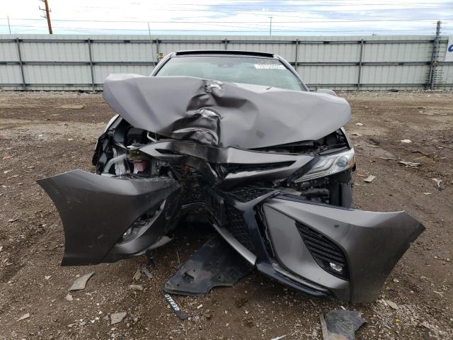  TOYOTA CAMRY 2018 Сірий