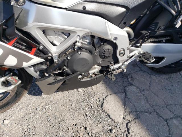 2022 APRILIA TUONO V4 1 ZD4KZUA01NS000349