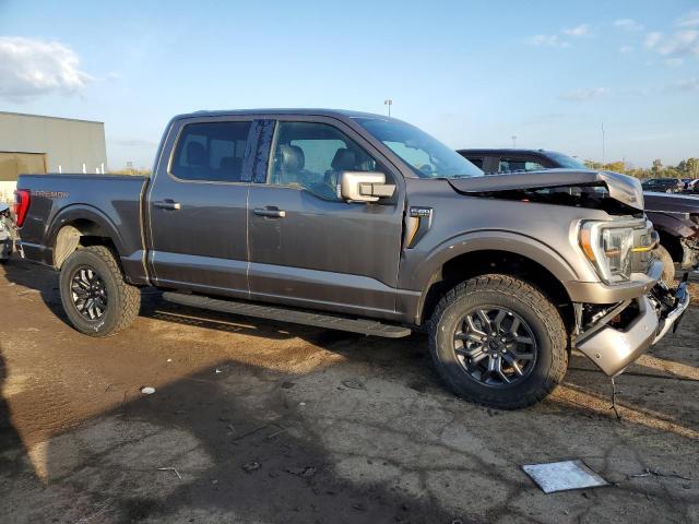 1FTEW1E83NFC09682 Ford F150 Supercrew