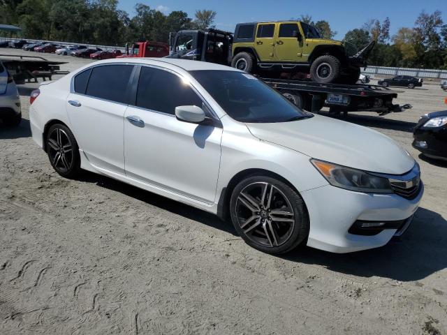 2017 Honda Accord - Image 4