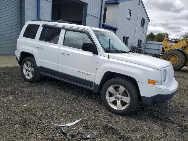 1C4NJPFA9ED648870 Jeep Patriot Latitude