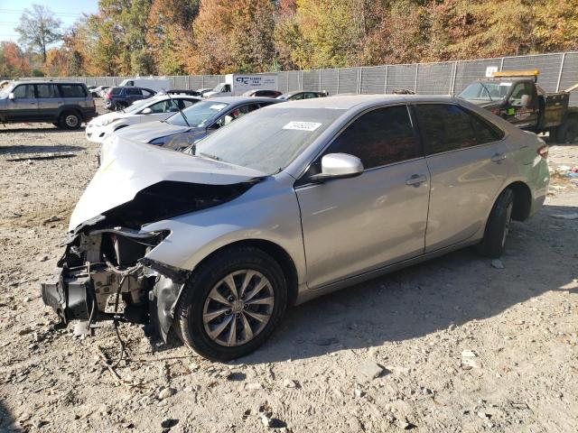 Lot #2354072832 2017 TOYOTA CAMRY LE salvage car