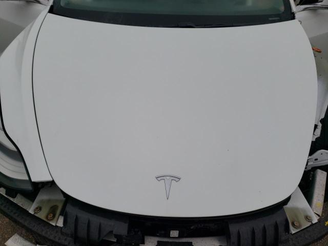  TESLA MODEL 3 2018 Білий