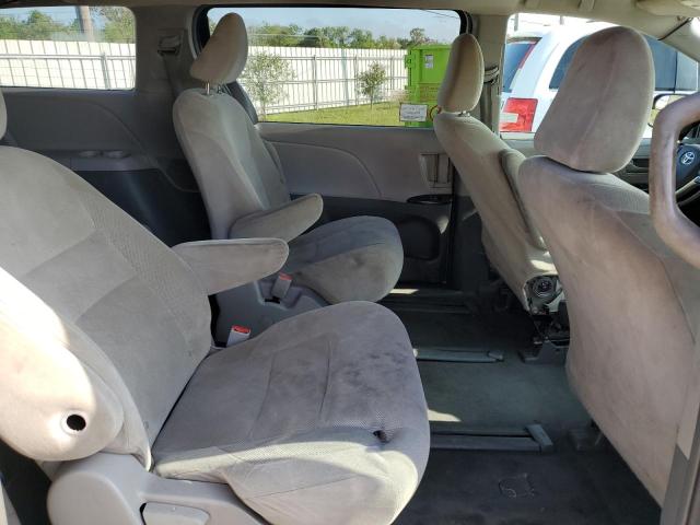 5TDZZ3DC4KS015975 Toyota SIENNA