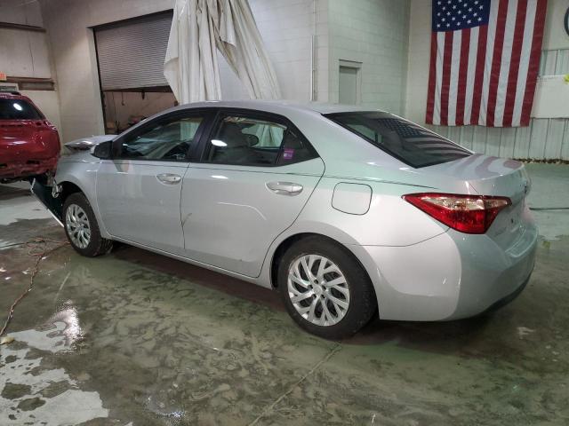 2018 Toyota Corolla L VIN: 5YFBURHE2JP745423 Lot: 71593933