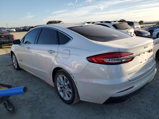 3FA6P0MU3KR135761 Ford FUSION SEL