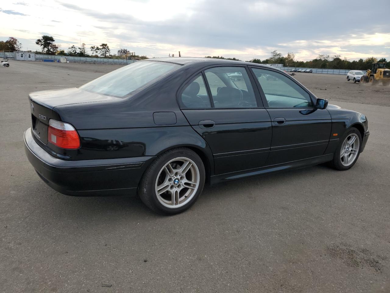 WBADT53491CE91477 2001 BMW 530 I