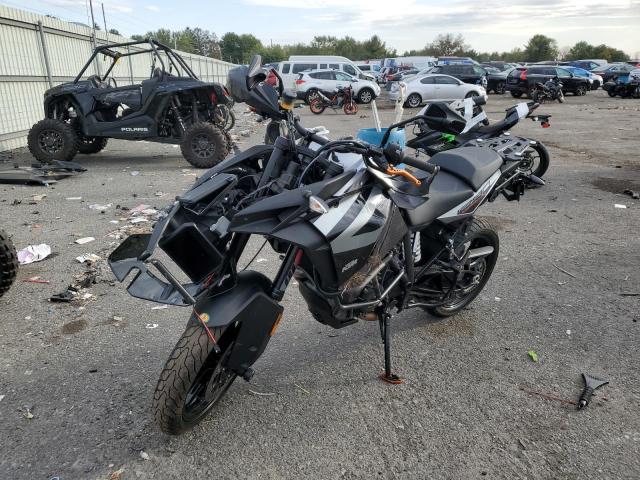 2020 KTM 1290 SUPER - VBKV79407LM919764