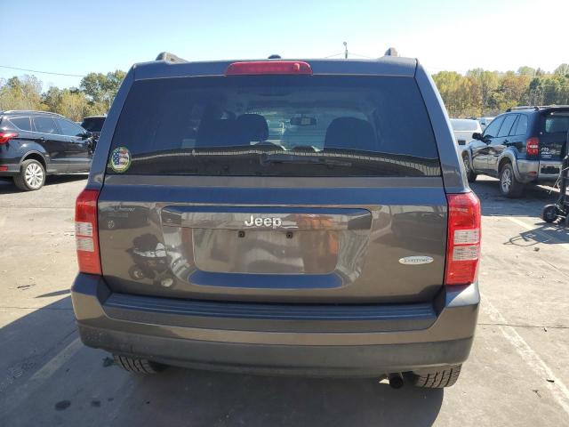 1C4NJPFA3GD649032 Jeep Patriot Latitude