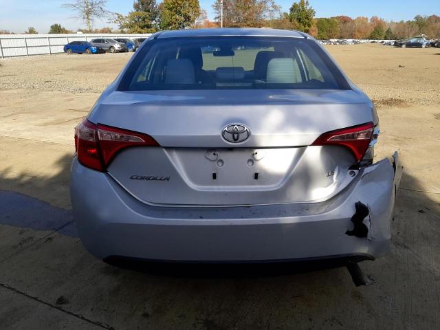  TOYOTA COROLLA 2018 Сріблястий
