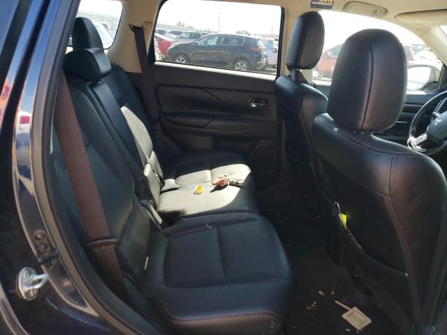 JA4AD3A3XHZ064468 Mitsubishi Outlander Se
