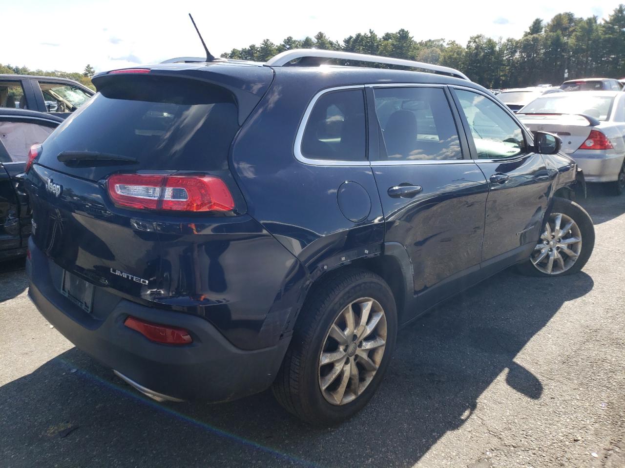 1C4PJMDS7FW686946 2015 Jeep Cherokee Limited 1C4PJMDS7FW686946 2015 Jeep Cherokee Limited