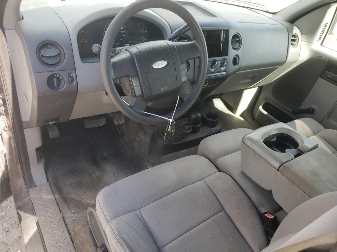 1FTRX14W35NA65975 2005 Ford F150