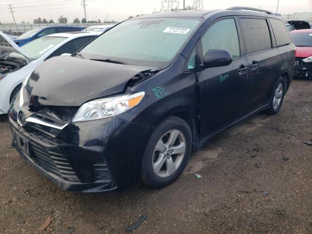 2019 Toyota Sienna LE