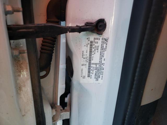 1FADP5AUXGL118034 Ford C-MAX SE