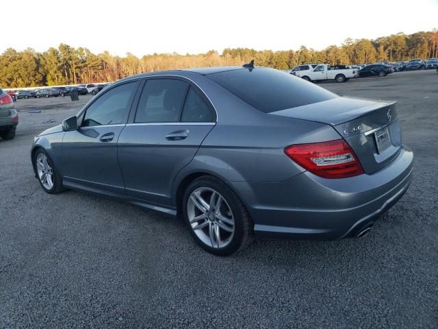 WDDGF8AB2DR250231 2013 MERCEDES-BENZ C-CLASS, photo no. 2