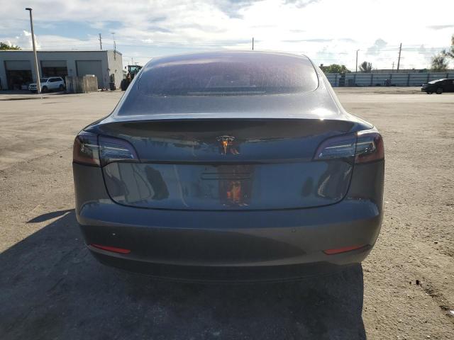 5YJ3E1EA6JF158075 | 2018 TESLA MODEL 3