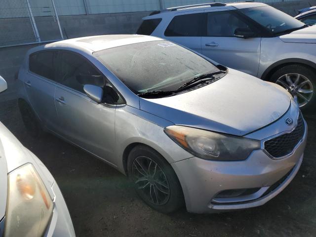KNAFX5A88E5170007 KIA FORTE EX