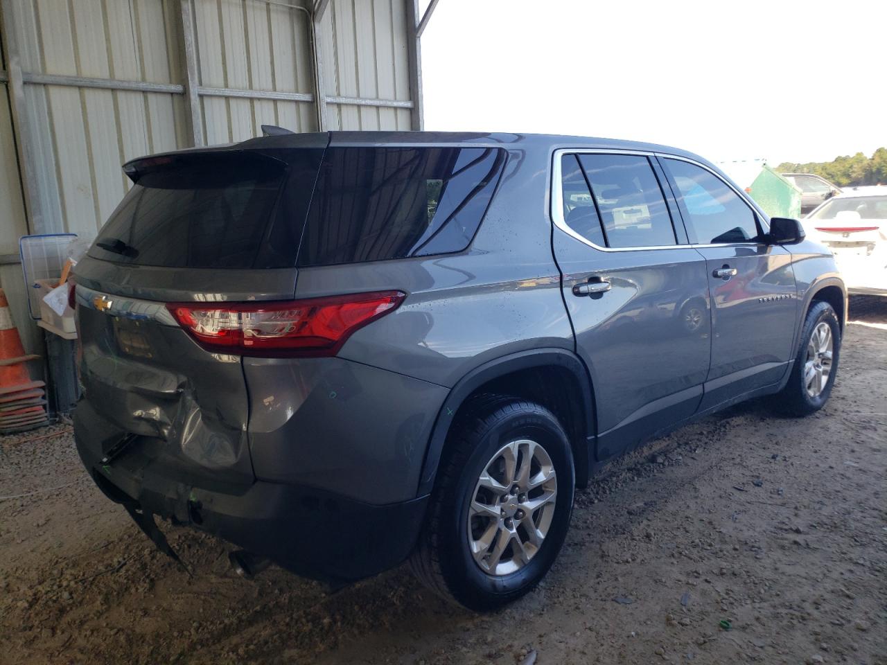 1GNERFKW4LJ269656 Chevrolet Traverse L 3