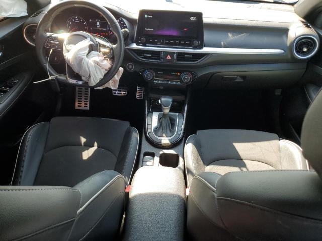 3KPF54AD9NE506803 KIA Forte Gt Line