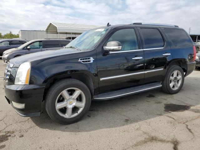 2008 Cadillac Escalade Luxury VIN: 1GYEC63808R172113 Lot: 73221303