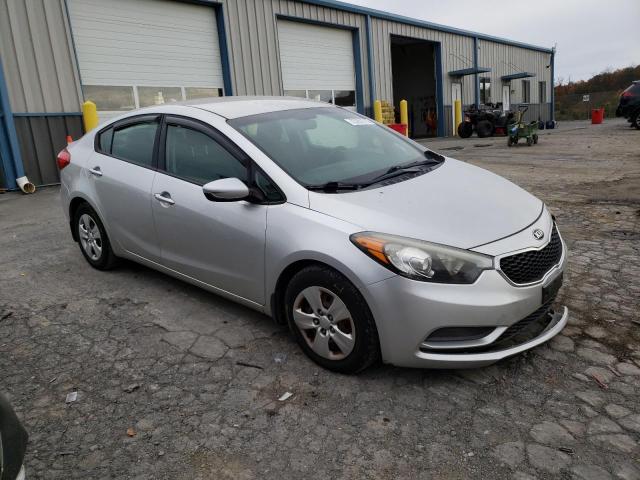 KNAFK4A61F5290675 KIA FORTE LX