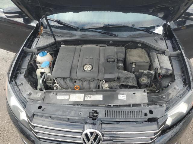  VOLKSWAGEN PASSAT 2013 Чорний