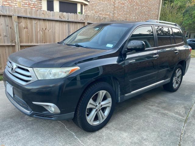 Toyota Highlander 2011 горах