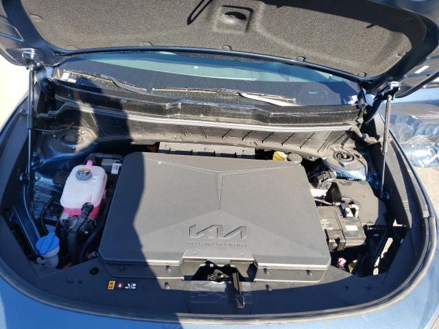 KNDCR3L1XP5036543 KIA Niro Wind