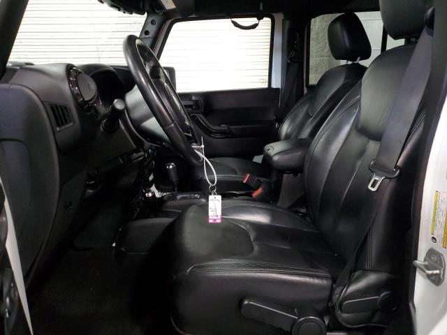 1C4BJWEG5FL725521 Jeep Wrangler Unlimited Sahara