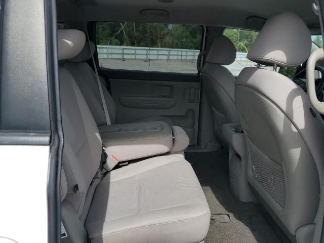 KNDMB5C12G6099229 KIA SEDONA LX