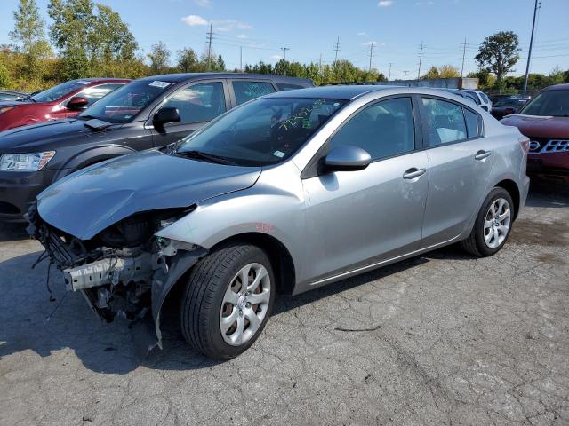 2013 Mazda Mazda3 i