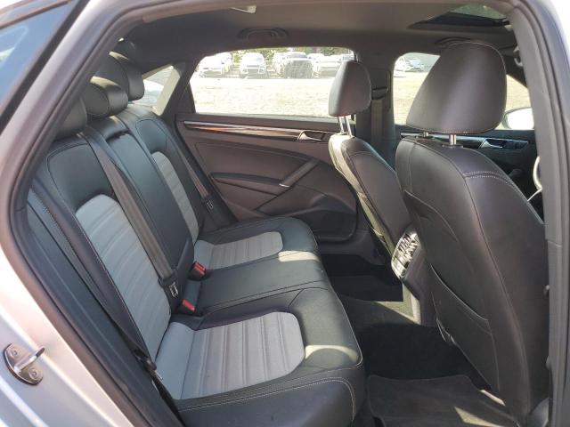 2018 VOLKSWAGEN PASSAT GT 1VWJM7A36JC051431