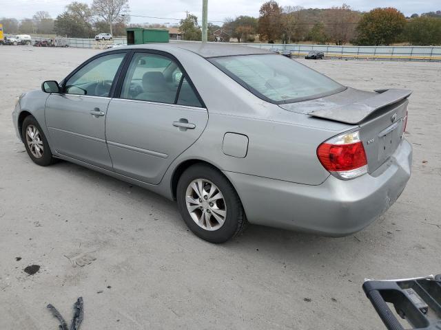 2005 Toyota Camry - Image 2