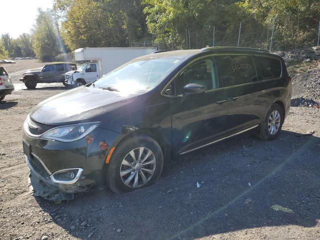 Lot #2394551266 2019 CHRYSLER PACIFICA T salvage car