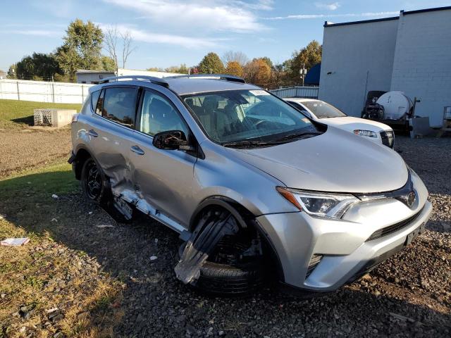 2T3BFREV1HW680496 2017 Toyota Rav4 Le
