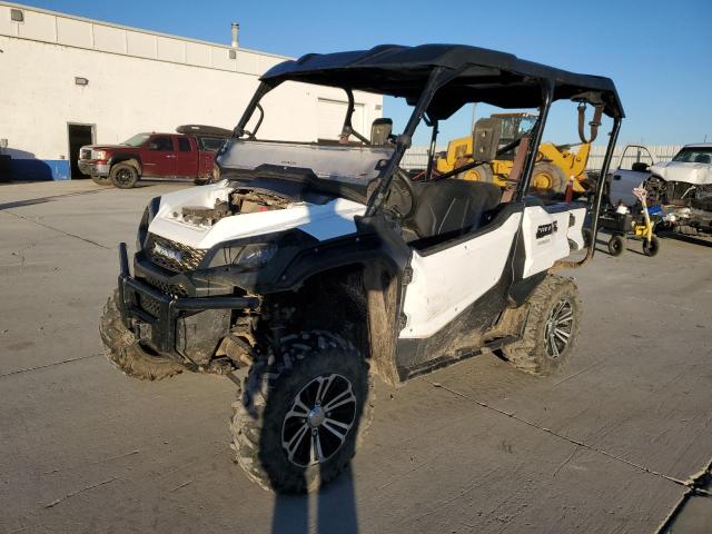 2016 HONDA SXS1000 M5 1HFVE0426G4002685
