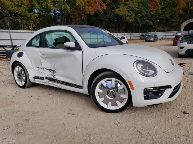 3VWFD7AT9KM703173 Volkswagen Beetle S 4