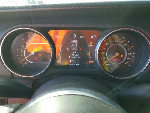 1C4HJXEG2JW249882 Jeep Wrangler Unlimited Sahara