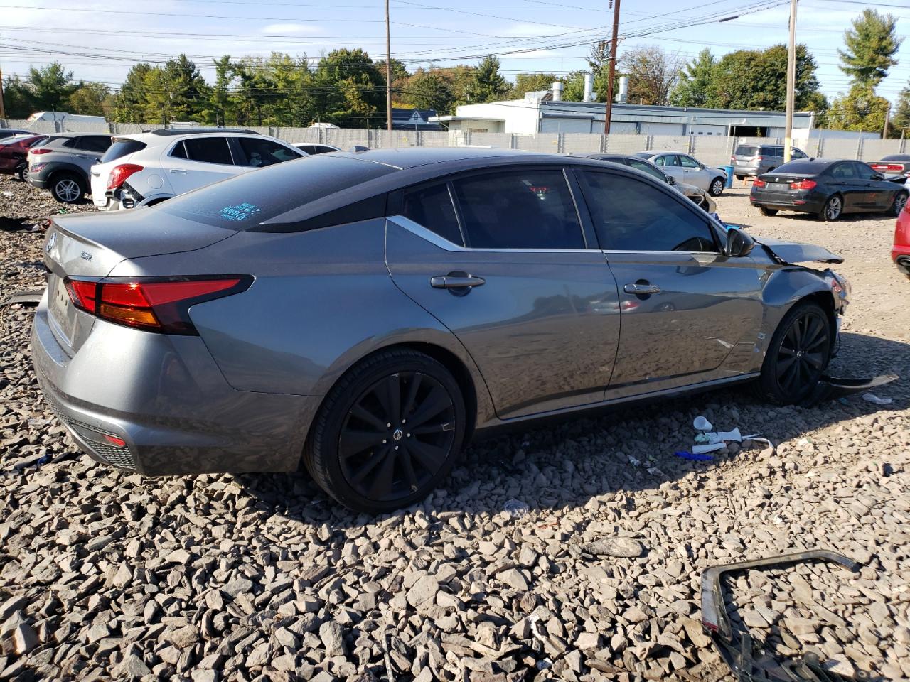 1N4BL4CV7LC183615 Nissan Altima SR 3