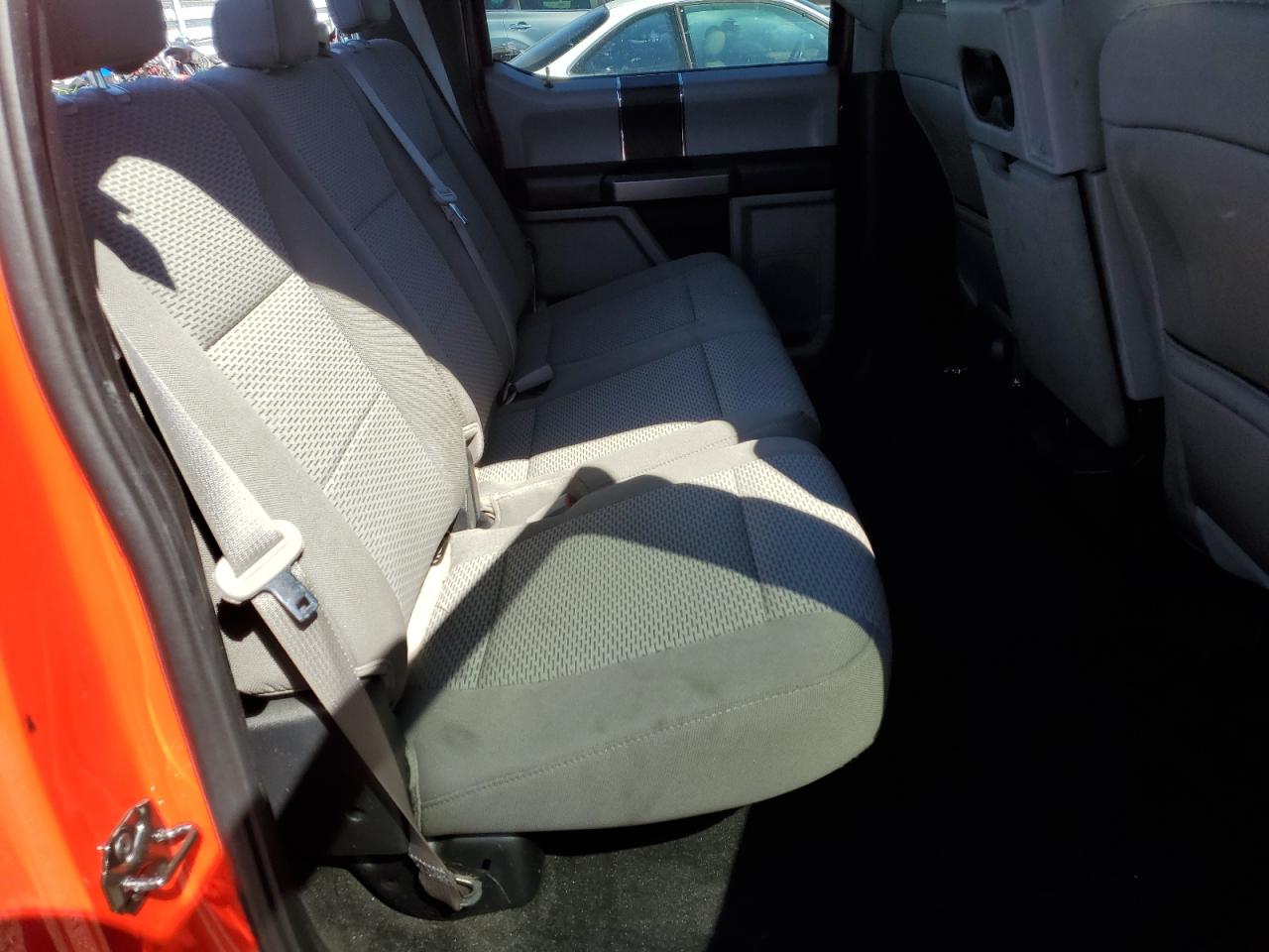 VIN: 1FTEW1EP0JFD54504 2018 FORD F-150