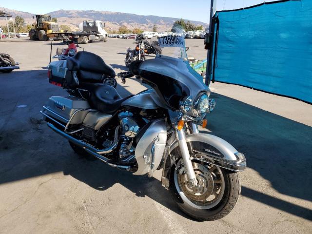 2003 HARLEY-DAVIDSON FLHTCUI AN - 1HD1FCW453Y618837