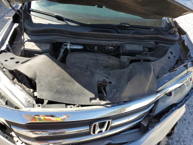  HONDA PILOT 2016 Сріблястий