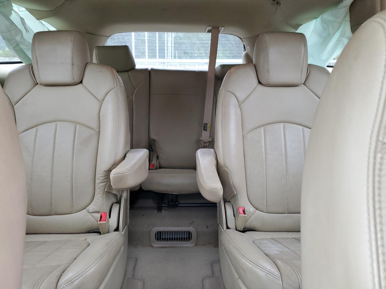 5GALRCED4AJ170116 2010 Buick Enclave Cxl